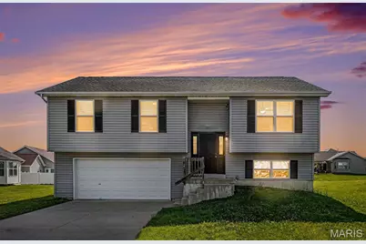 822 Legolas Lane, Wright City, MO 63390 - Photo 1