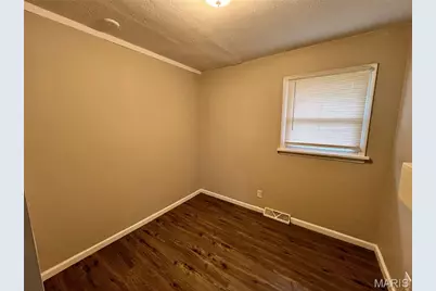 273 Buddie Avenue, Saint Louis, MO 63135 - Photo 13