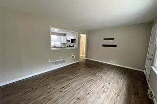 273 Buddie Ave, Saint Louis, MO 63135 - Photo 7