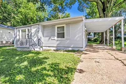 134 Anistasia Drive, Calverton Park, MO 63135 - Photo 1