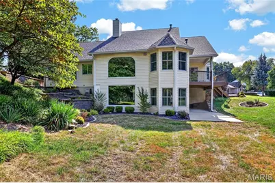 1 Big Bluff Court, Saint Charles, MO 63304 - Photo 7