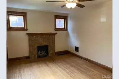 4947 Tholozan Avenue, Saint Louis, MO 63109 - Photo 3