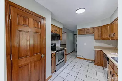 6 Deer Creek Drive, O'Fallon, MO 63366 - Photo 7