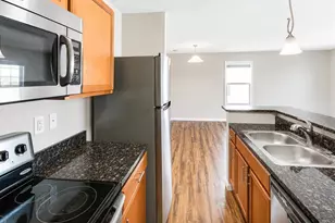 311 Stonewall Creek Dr, Dardenne Prairie, MO 63368 - Photo 7