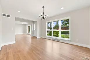 849 Charlesgate Dr, Saint Louis, MO 63132 - Photo 5