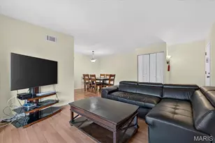 11816 Cresta Verde Dr, Saint Louis, MO 63146 - Photo 9