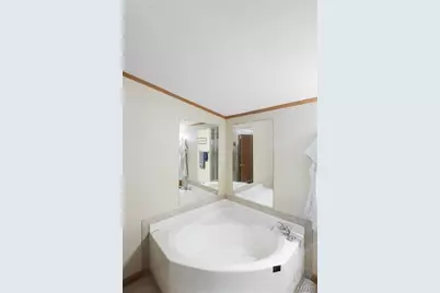 131 E Springfield Avenue, Gerald, MO 63037 - Photo 17