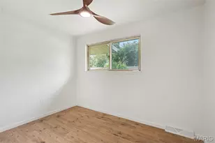 10434 Canfield Dr, Saint Louis, MO 63136 - Photo 11