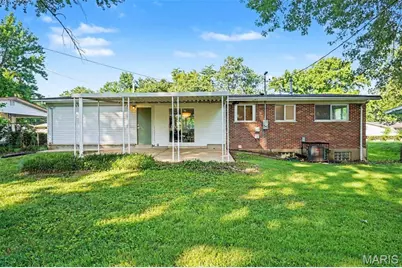 10434 Canfield Drive, Saint Louis, MO 63136 - Photo 23