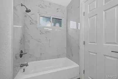 8300 Pepperidge Drive, Berkeley, MO 63134 - Photo 25