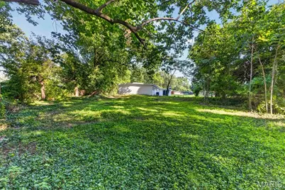 8300 Pepperidge Drive, Berkeley, MO 63134 - Photo 29