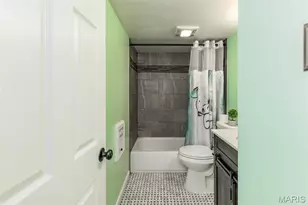10158 Sakura Dr, Saint Louis, MO 63128 - Photo 19