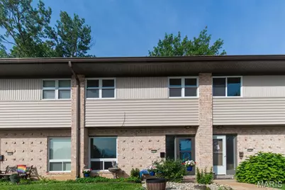 10158 Sakura Drive, Saint Louis, MO 63128 - Photo 3