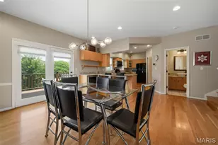 1028 N Spoede Rd, Creve Coeur, MO 63146 - Photo 11