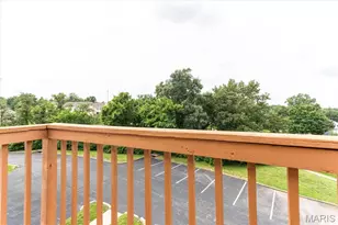 1335 Crossings Ct, Ballwin, MO 63021 - Photo 11