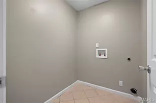 2317 Driftwood Pl, Maryland Heights, MO 63146 - Photo 23