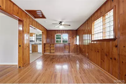9409 Reavis Barracks Road, Saint Louis, MO 63123 - Photo 17