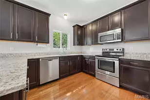 326 Country Trail Dr, Lake Saint Louis, MO 63367 - Photo 15