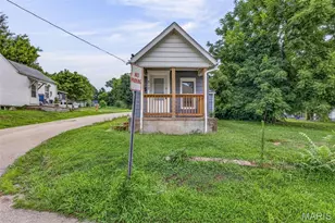 310 Moore St, Festus, MO 63028 - Photo 1