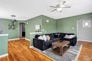 3621 Watson Rd, Saint Louis, MO 63109 - Photo 3