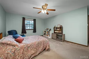 9205 Roger Lee Ln, Saint Louis, MO 63126 - Photo 19