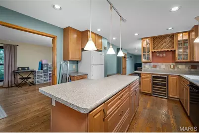 9205 Roger Lee Lane, Saint Louis, MO 63126 - Photo 13