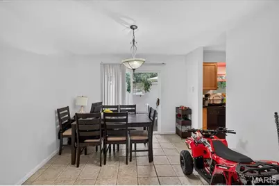 1030 Lacouer Drive, Kirkwood, MO 63122 - Photo 9