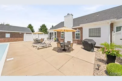 100 Townview Drive, Wentzville, MO 63385 - Photo 25