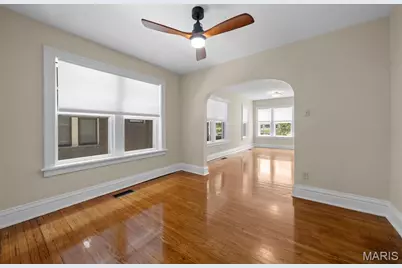 6431 Clayton Road, Clayton, MO 63117 - Photo 17
