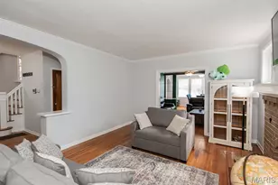 3666 Loughborough Ave, Saint Louis, MO 63116 - Photo 9