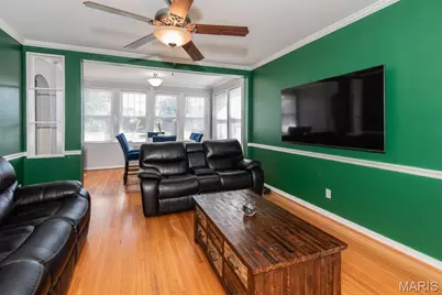 3666 Loughborough Avenue, Saint Louis, MO 63116 - Photo 13