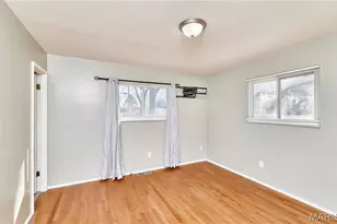 495 Versailles Dr, Florissant, MO 63031 - Photo 17