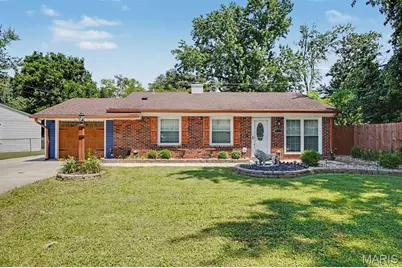 1 Bluegrass Lane, Saint Peters, MO 63376 - Photo 1