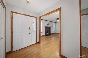5116 Kennerly Pl Dr, Saint Louis, MO 63128 - Photo 3