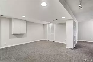 9846 Vasel Dr, Saint Louis, MO 63123 - Photo 27
