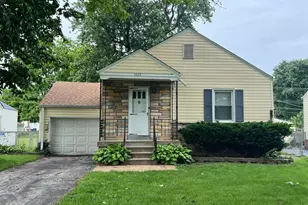 3605 St Gregory Ln, Saint Ann, MO 63074 - Photo 1