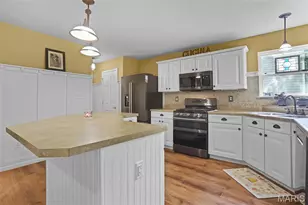 6683 Eagles View Dr, Pacific, MO 63069 - Photo 11