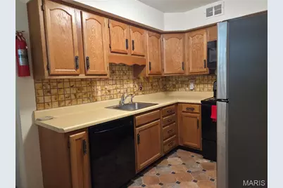 137 Woodridge Road, Saint Louis, MO 63122 - Photo 11