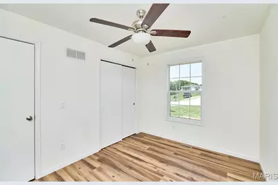 360 Julie Court, Elsberry, MO 63343 - Photo 37