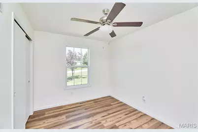 360 Julie Court, Elsberry, MO 63343 - Photo 35