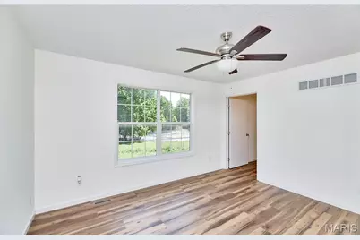 360 Julie Court, Elsberry, MO 63343 - Photo 31