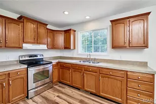 360 Julie Ct, Elsberry, MO 63343 - Photo 25