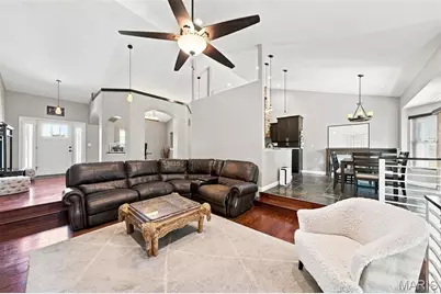 302 Crystal Brook Court, Lake Saint Louis, MO 63367 - Photo 13