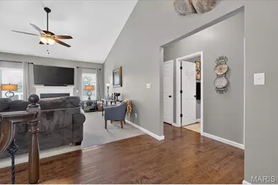 323 Mason Glen Drive, Lake Saint Louis, MO 63367 - Photo 7