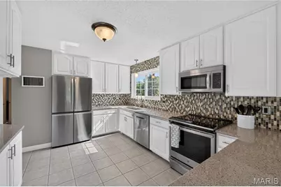 1045 Terracewood Circle, Unincorporated, MO 63011 - Photo 15