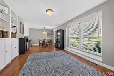 1045 Terracewood Circle, Unincorporated, MO 63011 - Photo 9