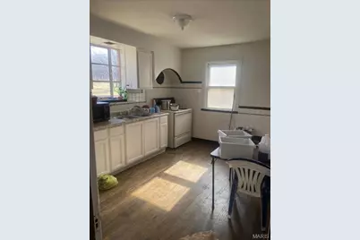 6702 Myron Avenue, Saint Louis, MO 63121 - Photo 7
