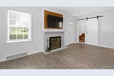 7262 Mackenzie Road, Affton, MO 63123 - Photo 7