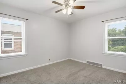 7262 Mackenzie Road, Affton, MO 63123 - Photo 17