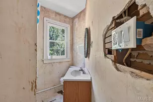 345 Tiffin Ave, Ferguson, MO 63135 - Photo 13